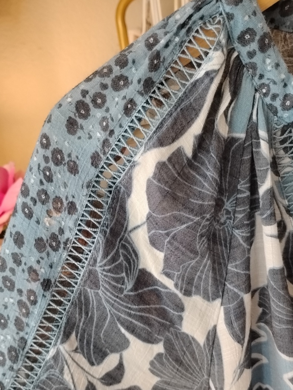 Zac & Rachel Boho Romantic Floral Lace Sheer Coastal Top - Picture 4 of 10